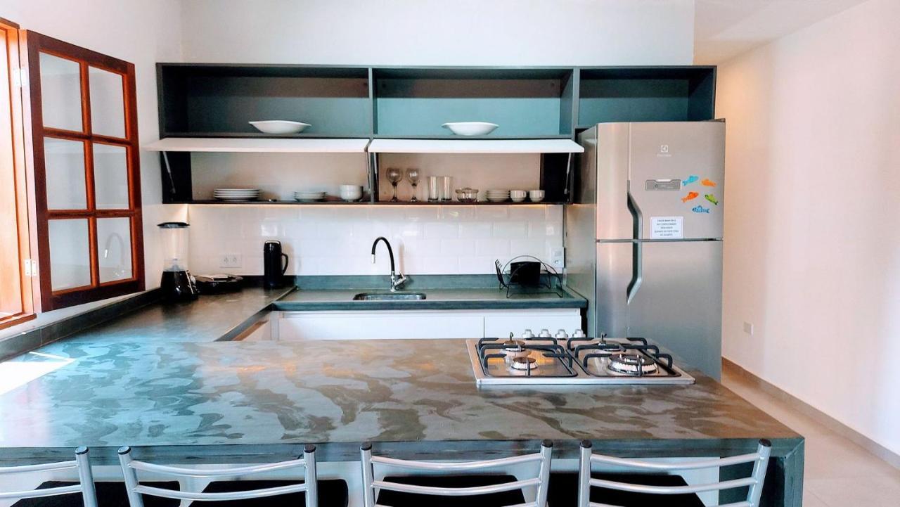 Algodão - Novo Flat com Piscina, 50mts da praia, churrasqueira privativa, ar con, wi-fi, netflix, garagem Araquari Exterior foto