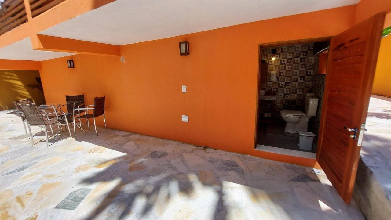 Algodão - Novo Flat com Piscina, 50mts da praia, churrasqueira privativa, ar con, wi-fi, netflix, garagem Araquari Exterior foto